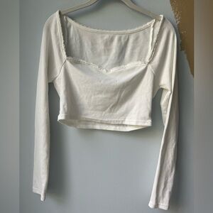 White long sleeve crop top